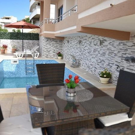 Guest House Evropa 2 Ulcinj Buitenkant foto