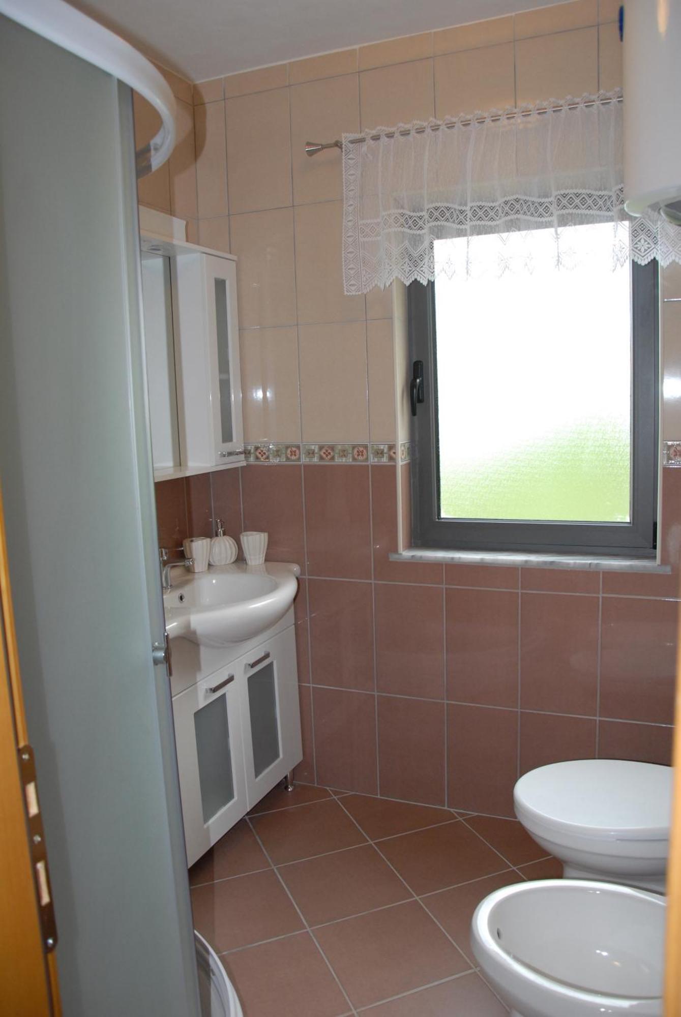 Guest House Evropa 2 Ulcinj Buitenkant foto