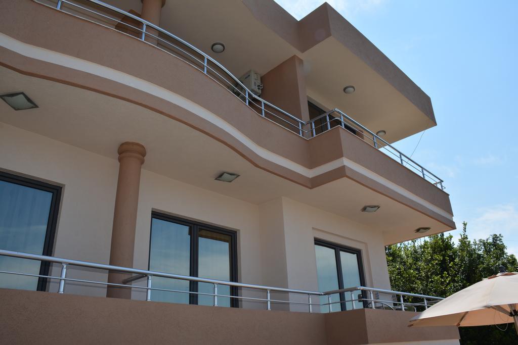 Guest House Evropa 2 Ulcinj Buitenkant foto